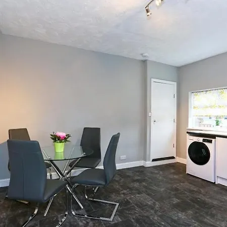 One Of A Kind 4 Bed Gæstehus Leeds (West Yorkshire)